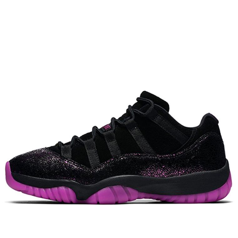 (WMNS) Air Jordan 11 Low 'Rook to Queen'  AR5149-005 Epochal Sneaker