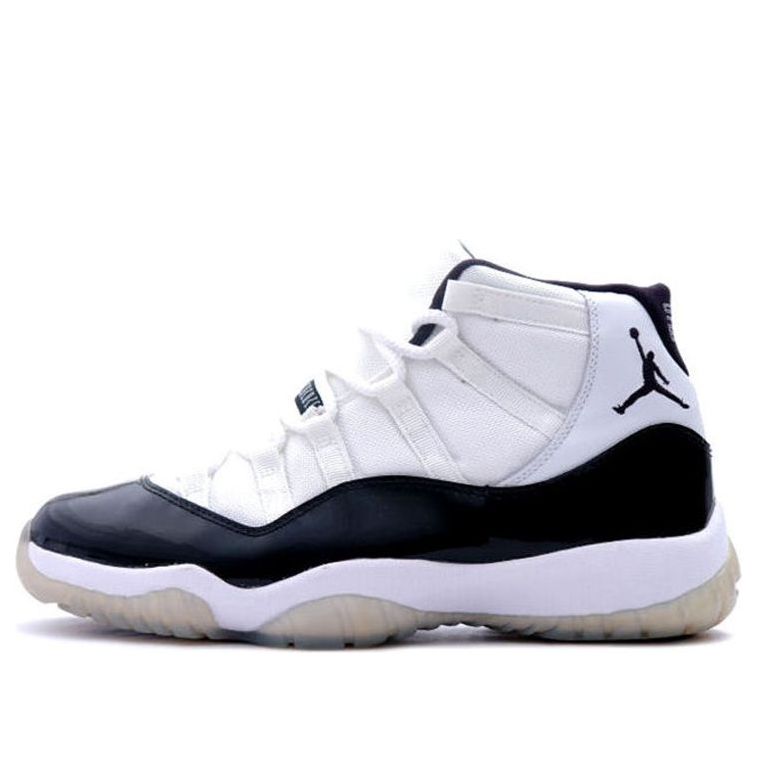 Air Jordan 11 Retro 'Concord' 2000  136046-101 Epoch-Defining Shoes